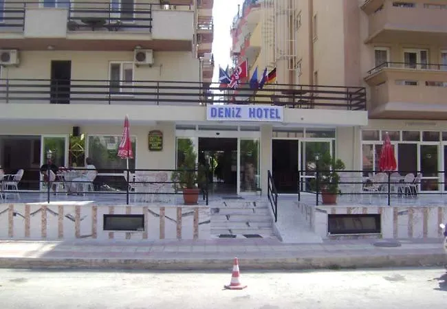 ホテル Deniz *